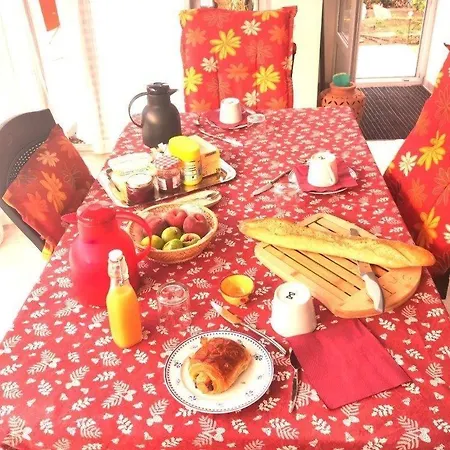 D'hotes Bed & Breakfast *