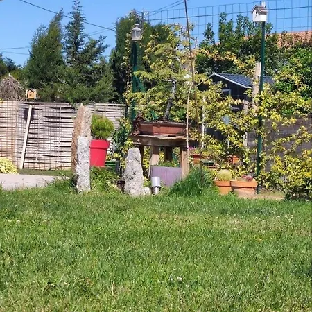 D'hôtes 3* Sauvian